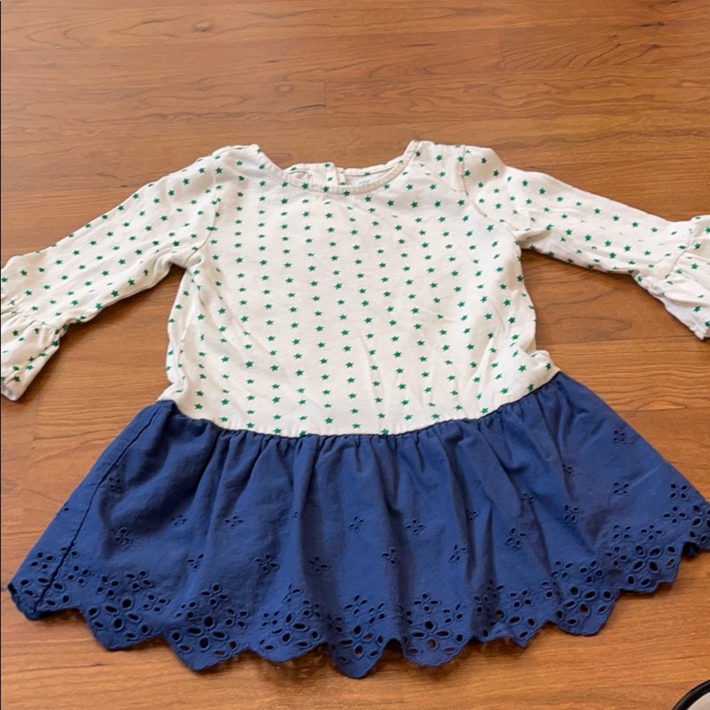 Gap toddler girls mix media dress in size 2T.